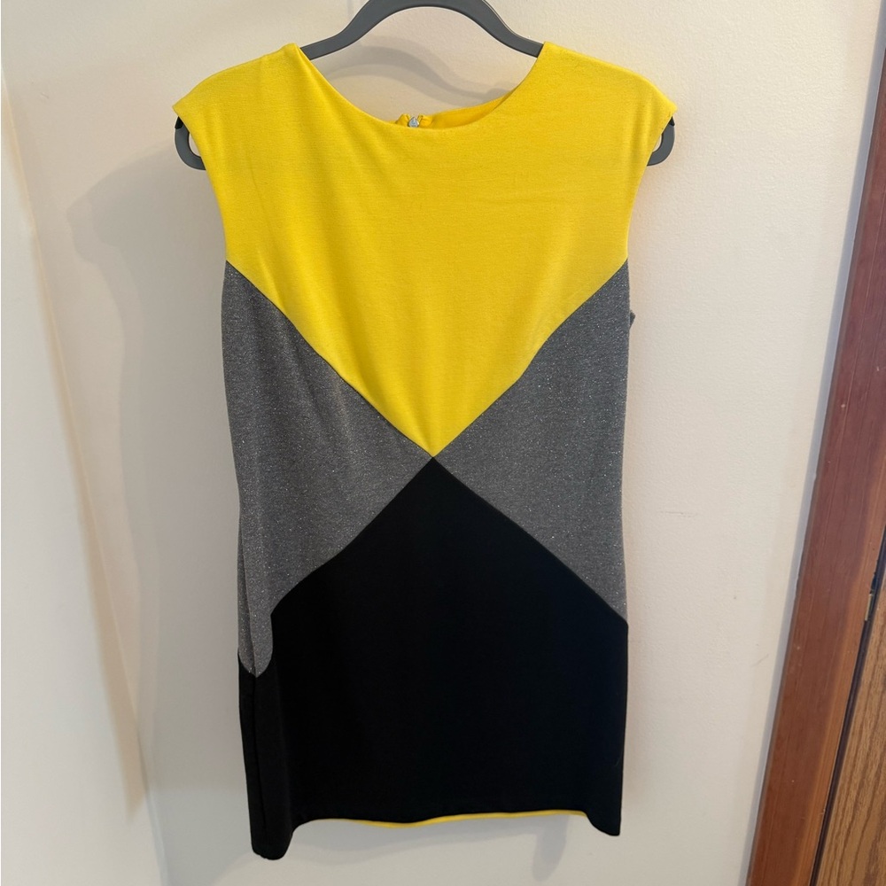 Donna Ricco Yellow, Gray, and Black Colorblock Blouse
